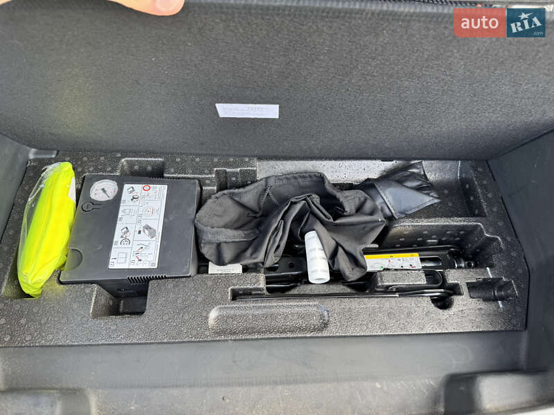 Внедорожник / Кроссовер Audi e-tron 2019 в Львове