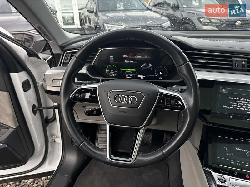 Внедорожник / Кроссовер Audi e-tron 2021 в Львове