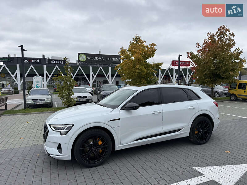 Внедорожник / Кроссовер Audi e-tron 2023 в Хмельницком фото 44 Внедорожник / Кроссовер Audi e-tron 2023 в Хмельницком