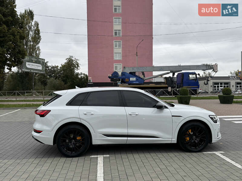 Внедорожник / Кроссовер Audi e-tron 2023 в Хмельницком фото 5 Внедорожник / Кроссовер Audi e-tron 2023 в Хмельницком