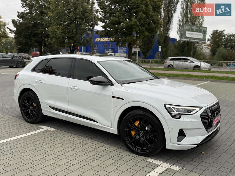 Внедорожник / Кроссовер Audi e-tron 2023 в Хмельницком фото 60 Внедорожник / Кроссовер Audi e-tron 2023 в Хмельницком