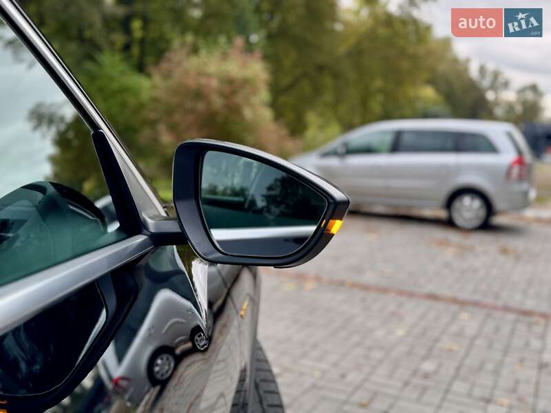 Позашляховик / Кросовер Audi e-tron 2020 в Дрогобичі фото 23 Позашляховик / Кросовер Audi e-tron 2020 в Дрогобичі