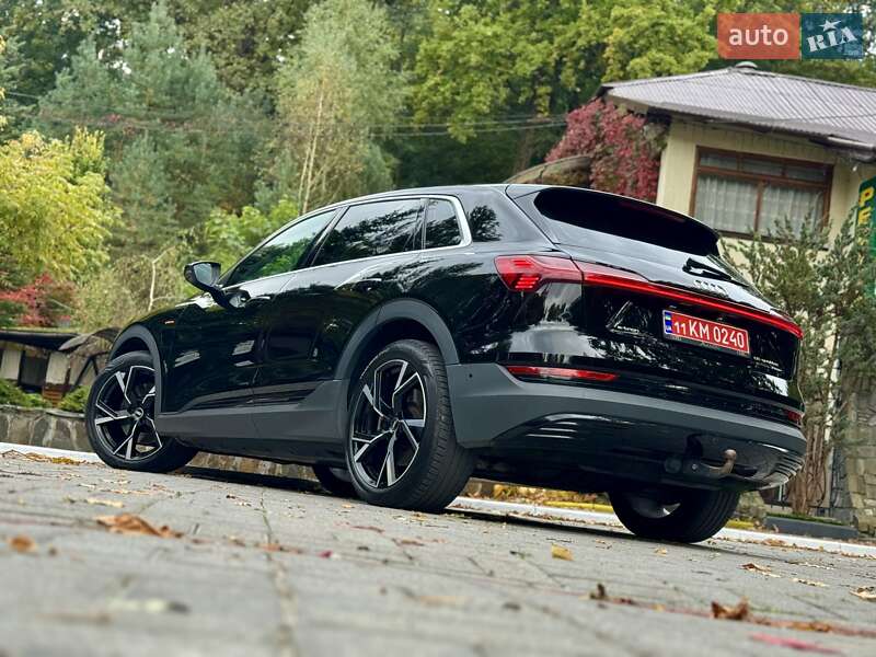 Позашляховик / Кросовер Audi e-tron 2020 в Дрогобичі фото 49 Позашляховик / Кросовер Audi e-tron 2020 в Дрогобичі