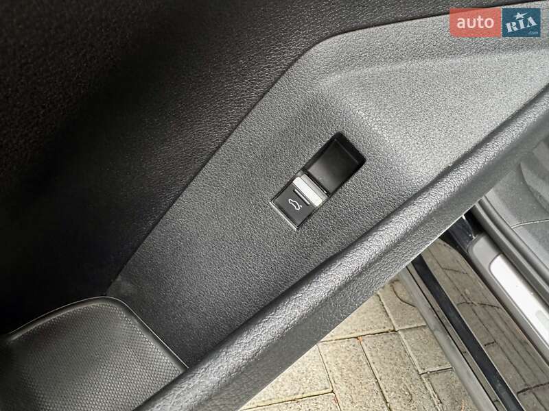Позашляховик / Кросовер Audi e-tron 2020 в Дрогобичі фото 72 Позашляховик / Кросовер Audi e-tron 2020 в Дрогобичі