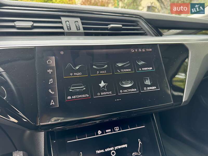 Позашляховик / Кросовер Audi e-tron 2020 в Дрогобичі фото 87 Позашляховик / Кросовер Audi e-tron 2020 в Дрогобичі