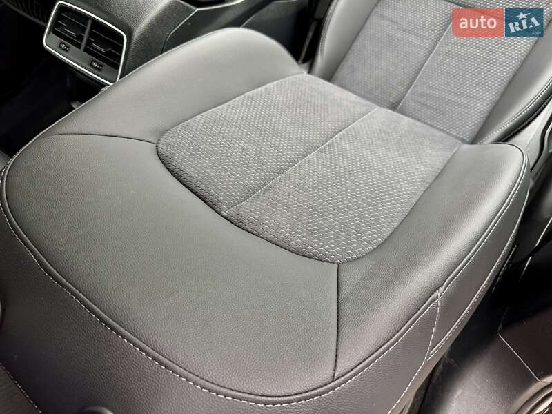 Позашляховик / Кросовер Audi e-tron 2020 в Дрогобичі фото 108 Позашляховик / Кросовер Audi e-tron 2020 в Дрогобичі
