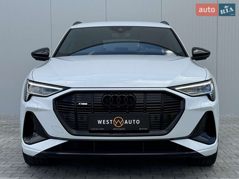 Позашляховик / Кросовер Audi e-tron 2022 в Мукачевому