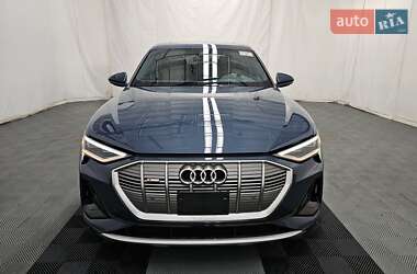 Позашляховик / Кросовер Audi e-tron 2023 в  фото 2 Позашляховик / Кросовер Audi e-tron 2023 в