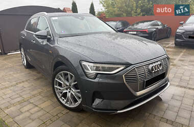 Позашляховик / Кросовер Audi e-tron 2021 в Коломиї