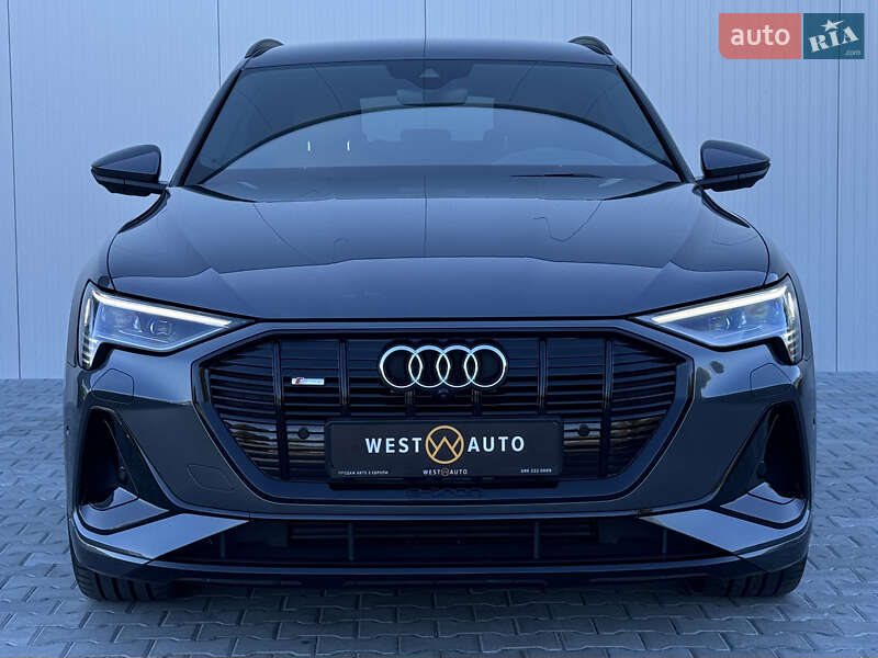 Позашляховик / Кросовер Audi e-tron 2022 в Мукачевому