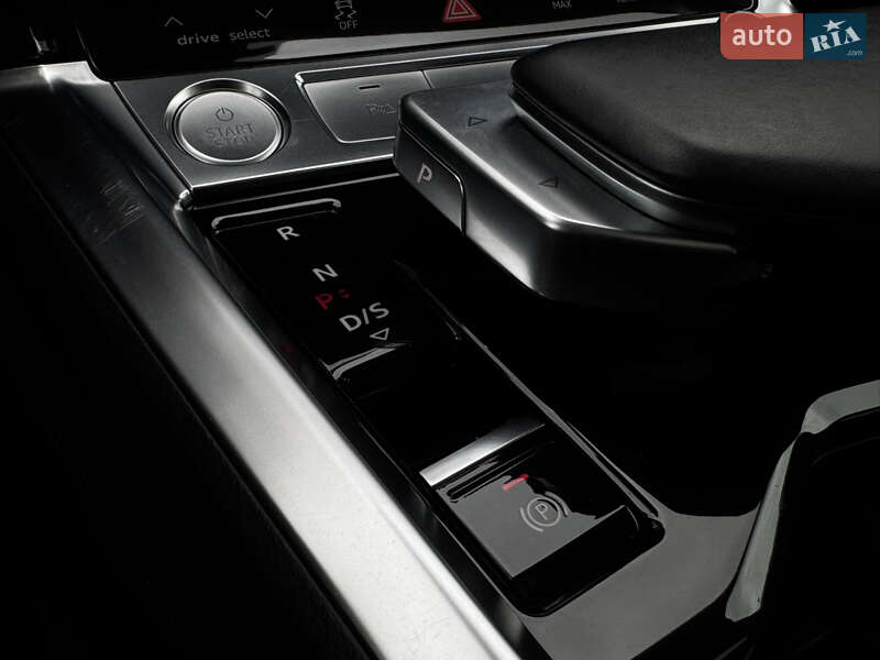 Внедорожник / Кроссовер Audi e-tron 2020 в Тернополе фото 77 Внедорожник / Кроссовер Audi e-tron 2020 в Тернополе