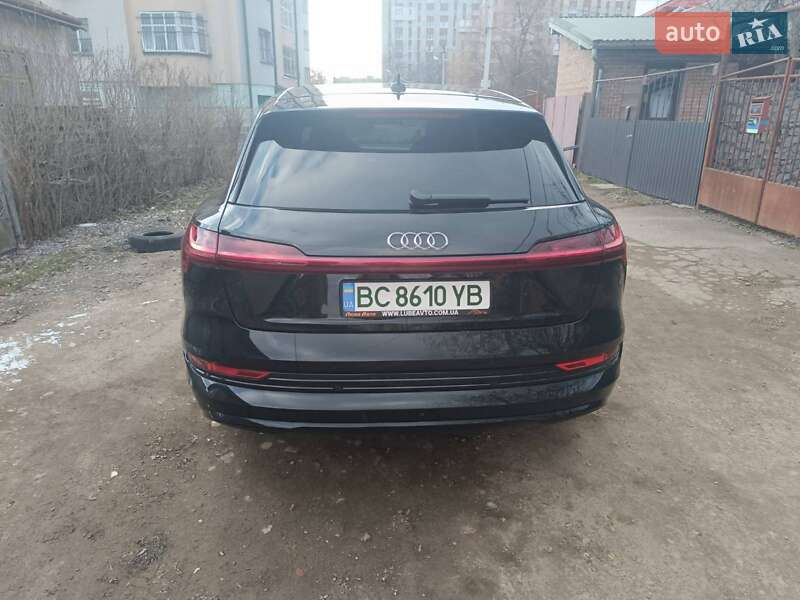 Внедорожник / Кроссовер Audi e-tron 2019 в Львове