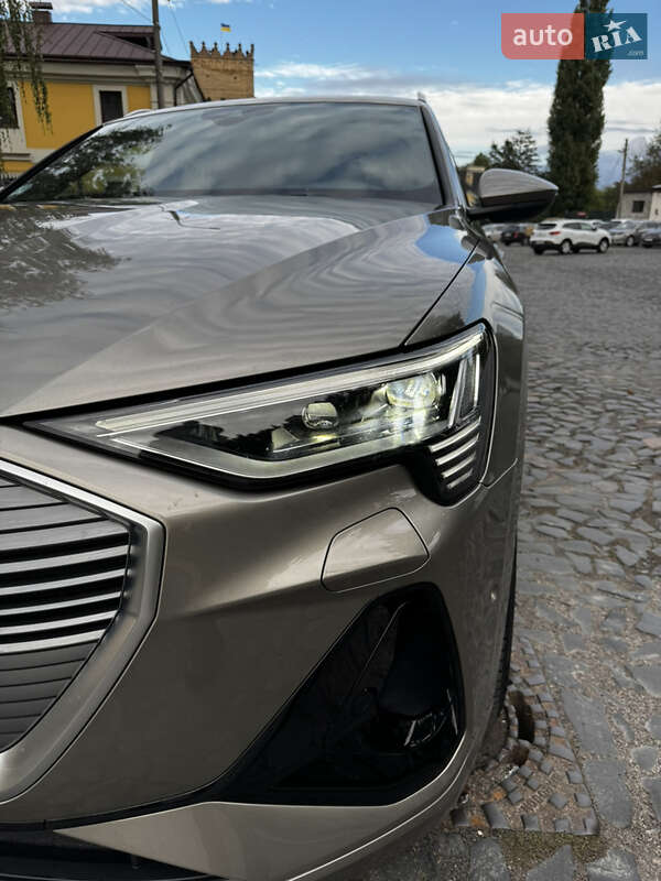 Внедорожник / Кроссовер Audi e-tron 2021 в Луцке