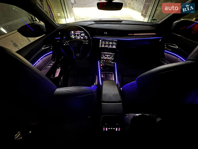 Внедорожник / Кроссовер Audi e-tron 2021 в Луцке