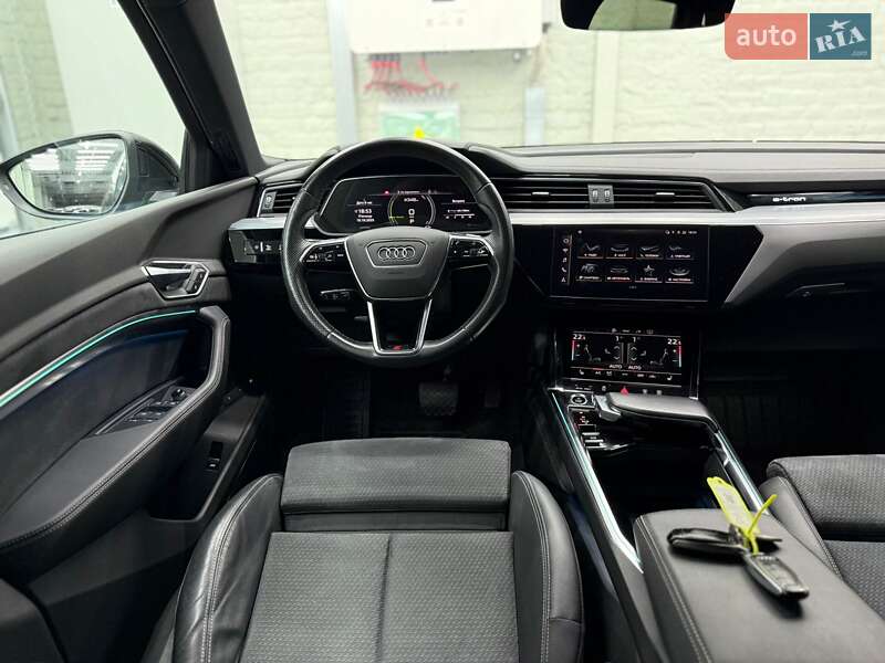 Внедорожник / Кроссовер Audi e-tron 2021 в Луцке