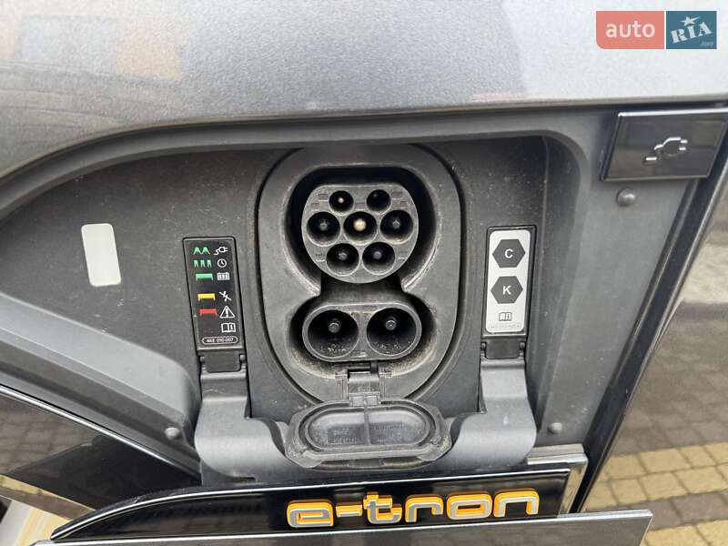Внедорожник / Кроссовер Audi e-tron 2022 в Луцке
