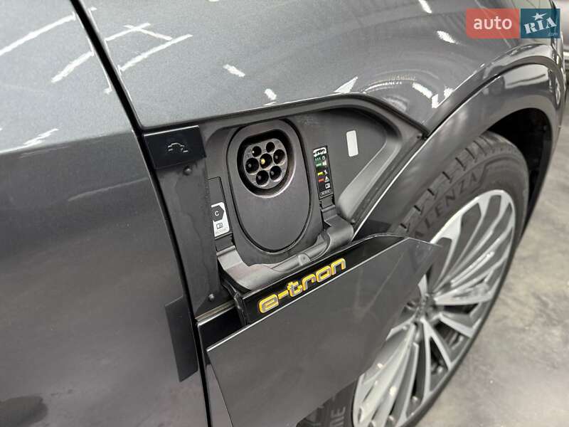 Внедорожник / Кроссовер Audi e-tron 2021 в Луцке