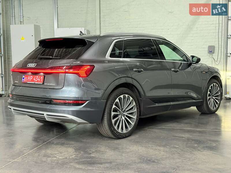 Внедорожник / Кроссовер Audi e-tron 2021 в Луцке