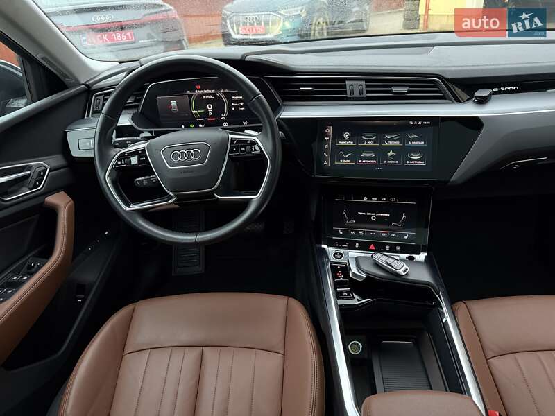Позашляховик / Кросовер Audi e-tron 2021 в Коломиї