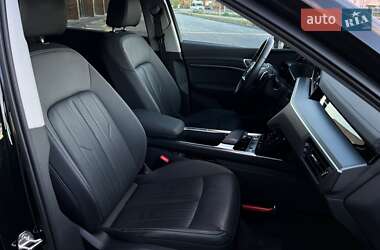 Внедорожник / Кроссовер Audi e-tron 2022 в 