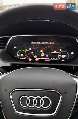 Внедорожник / Кроссовер Audi e-tron 2019 в Ужгороде