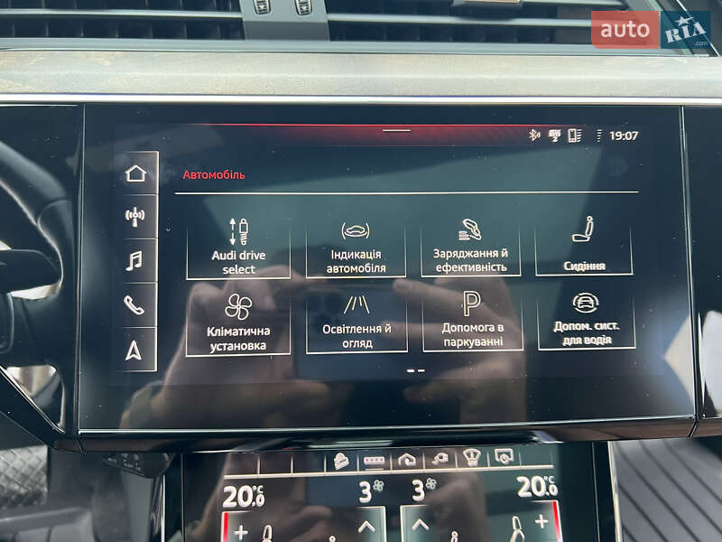 Внедорожник / Кроссовер Audi e-tron 2021 в Тернополе