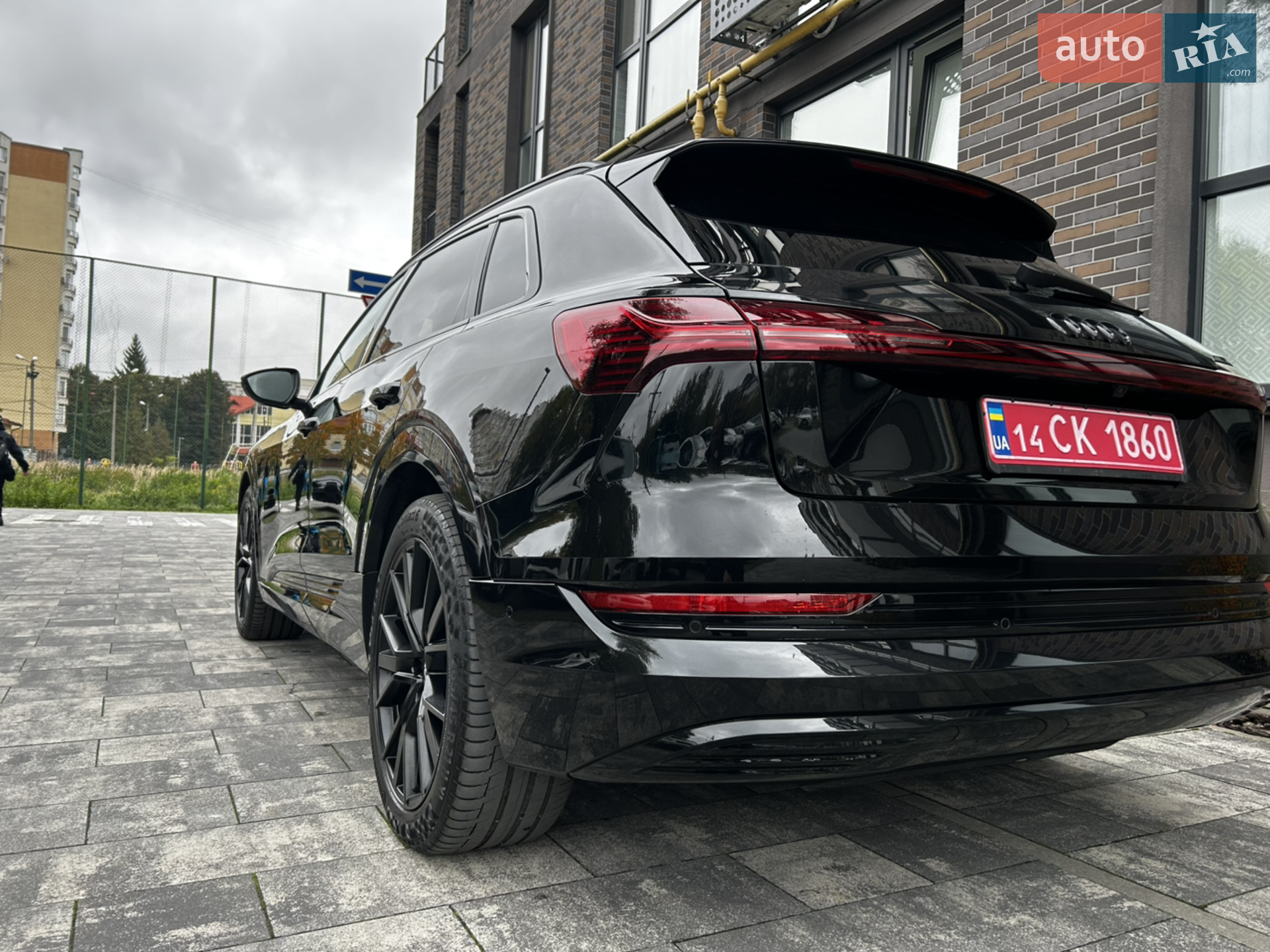2019 Audi e-tron - мініатюра 21