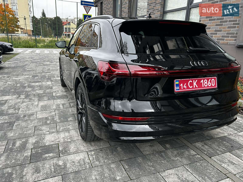 Внедорожник / Кроссовер Audi e-tron 2019 в Львове