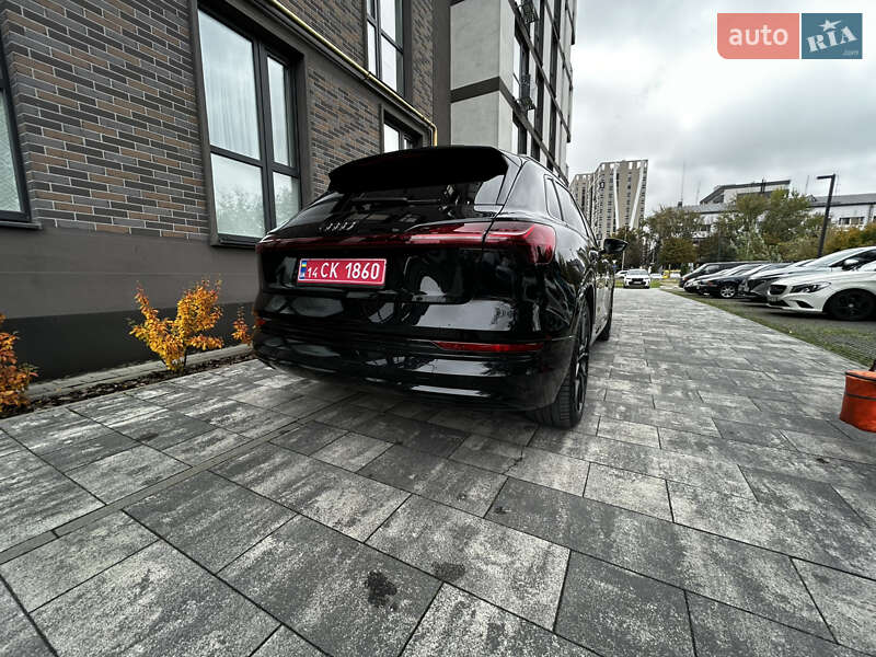 Внедорожник / Кроссовер Audi e-tron 2019 в Львове