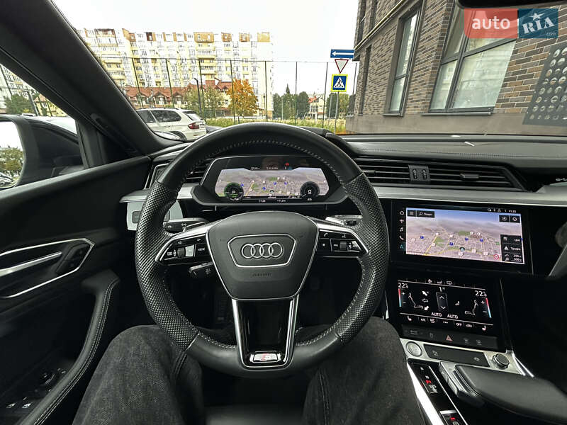 Внедорожник / Кроссовер Audi e-tron 2019 в Львове