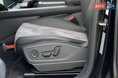 Внедорожник / Кроссовер Audi e-tron 2020 в 