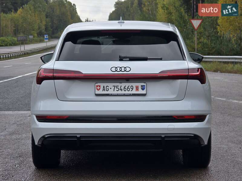 Внедорожник / Кроссовер Audi e-tron 2021 в Ковеле