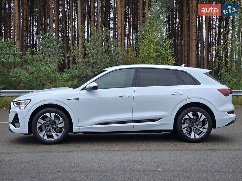 Внедорожник / Кроссовер Audi e-tron 2021 в Ковеле