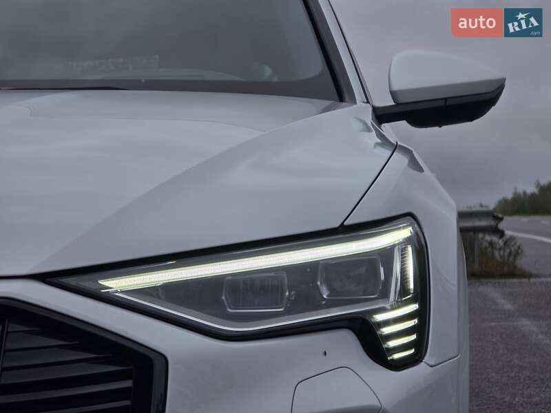 Внедорожник / Кроссовер Audi e-tron 2021 в Ковеле
