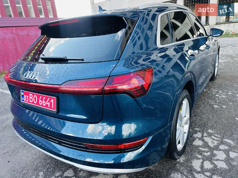 Позашляховик / Кросовер Audi e-tron 2020 в Тернополі