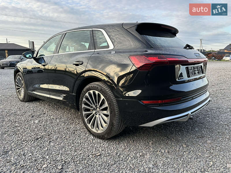 Позашляховик / Кросовер Audi e-tron 2020 в Львові