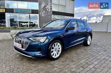 Внедорожник / Кроссовер Audi e-tron 2019 в 