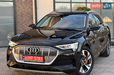 Внедорожник / Кроссовер Audi e-tron 2020 в 