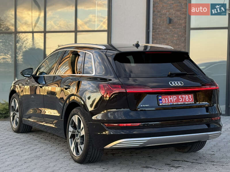 Позашляховик / Кросовер Audi e-tron 2020 в Тернополі