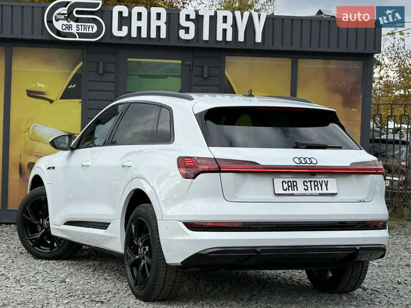 Внедорожник / Кроссовер Audi e-tron 2021 в Стрые