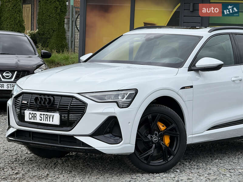 Внедорожник / Кроссовер Audi e-tron 2021 в Стрые