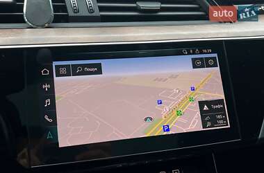 Внедорожник / Кроссовер Audi e-tron 2019 в 