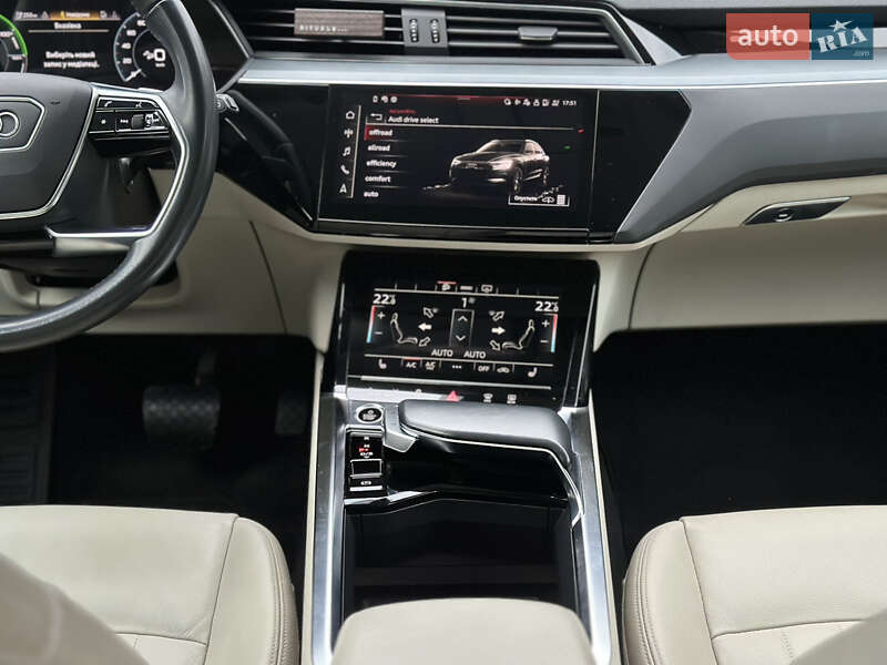 Внедорожник / Кроссовер Audi e-tron 2021 в Ковеле