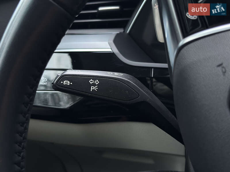 Внедорожник / Кроссовер Audi e-tron 2021 в Ковеле