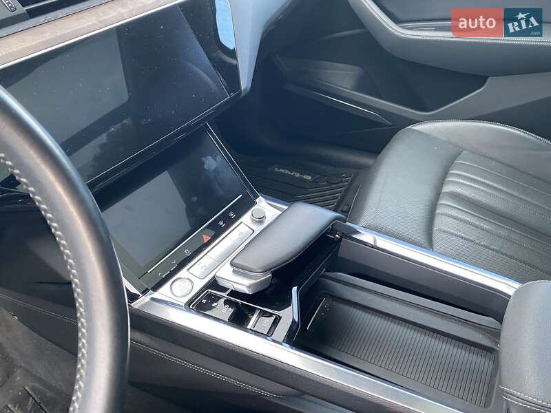 Внедорожник / Кроссовер Audi e-tron 2019 в Луцке фото 15 Внедорожник / Кроссовер Audi e-tron 2019 в Луцке