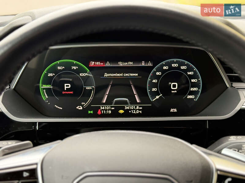 Позашляховик / Кросовер Audi e-tron 2020 в Києві