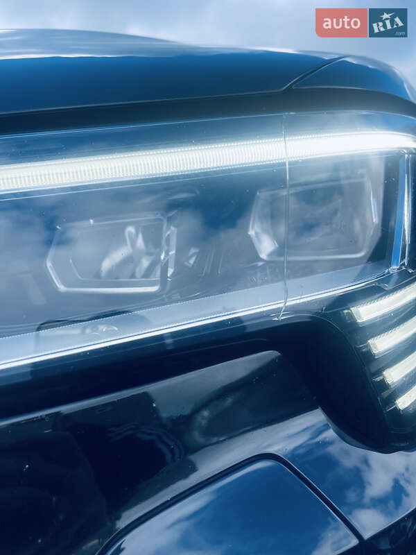 Позашляховик / Кросовер Audi e-tron 2019 в Бродах