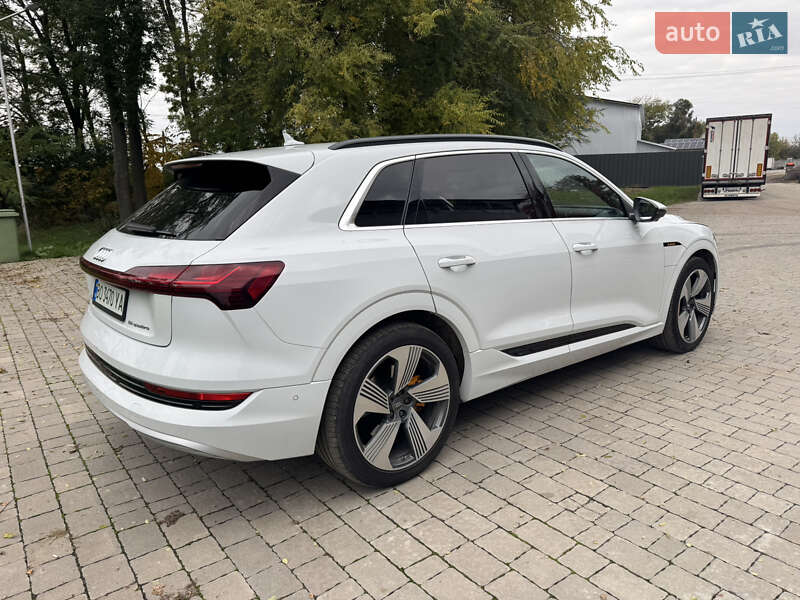 Внедорожник / Кроссовер Audi e-tron 2018 в Бучаче фото 2 Внедорожник / Кроссовер Audi e-tron 2018 в Бучаче