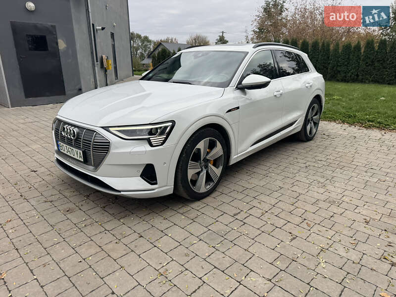 Внедорожник / Кроссовер Audi e-tron 2018 в Бучаче фото 4 Внедорожник / Кроссовер Audi e-tron 2018 в Бучаче