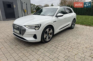 Внедорожник / Кроссовер Audi e-tron 2018 в 